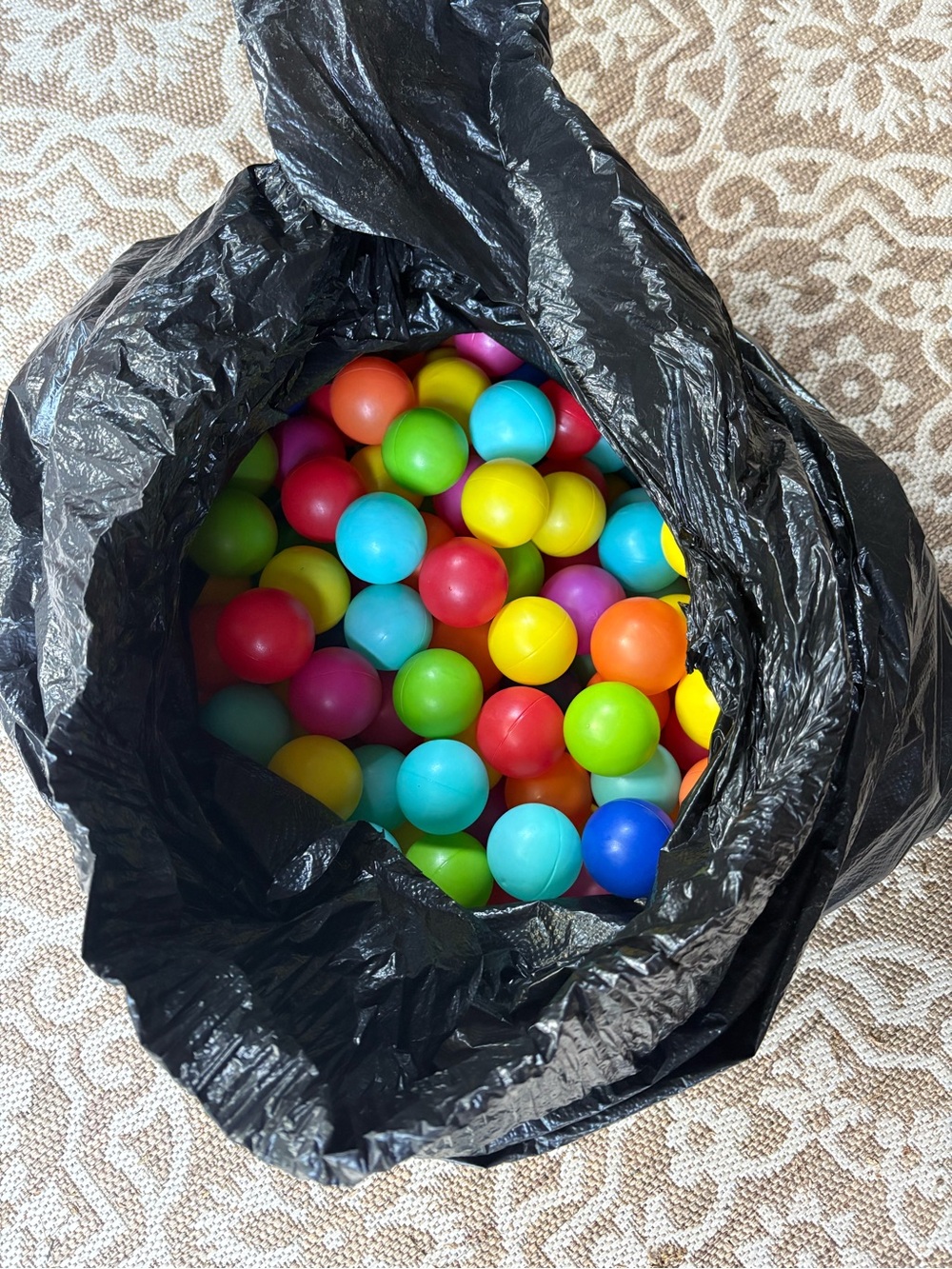 Colorful Plastic Ball Pit Balls - Multicolor Set
